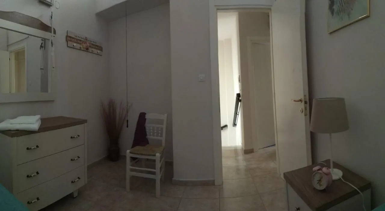 Semesterbostad Cute Maisonette No2 On Coastal Sidewalk Nikiti  Grekland