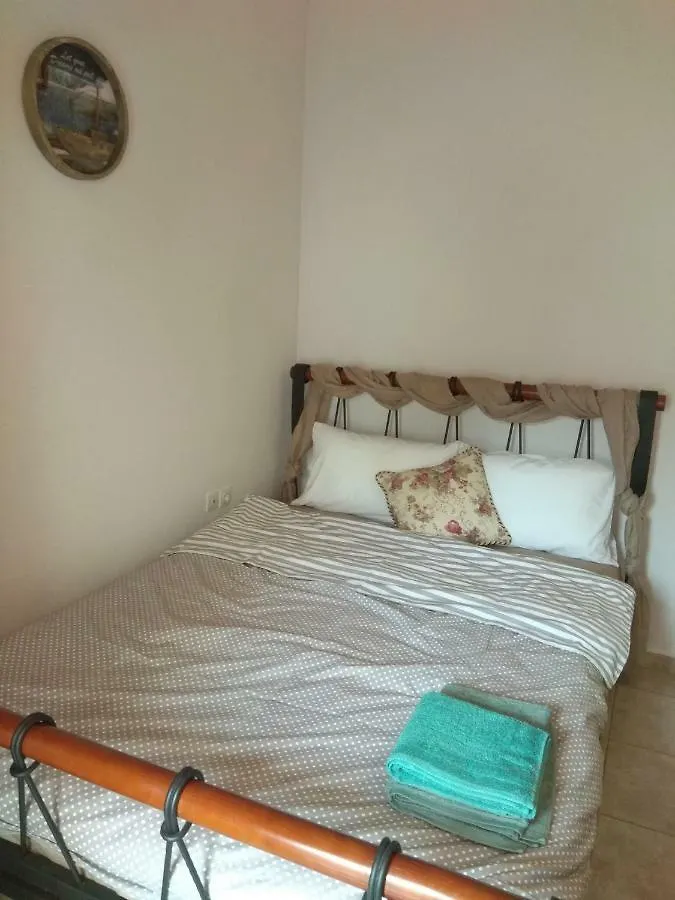 Semesterbostad Cute Maisonette No2 On Coastal Sidewalk Nikiti